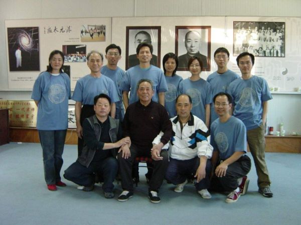 20040320_3.jpg (32701 bytes)